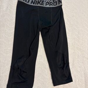 Youth boys Medium Nike Pro Sports tights black